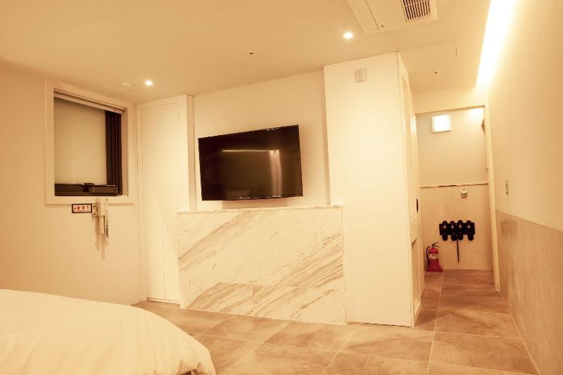 Hotel Top Castle Gwangju image