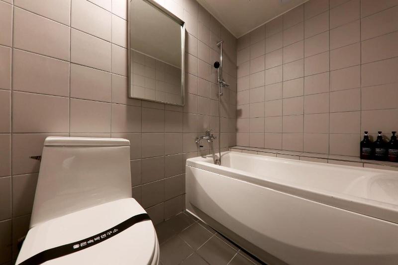 Hotel Yam Yuseong Oncheon image