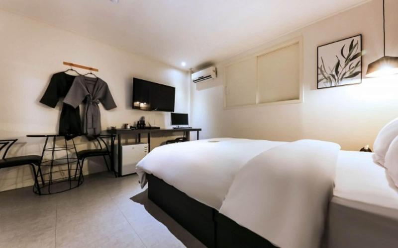 Hotel Yam Yuseong Oncheon image