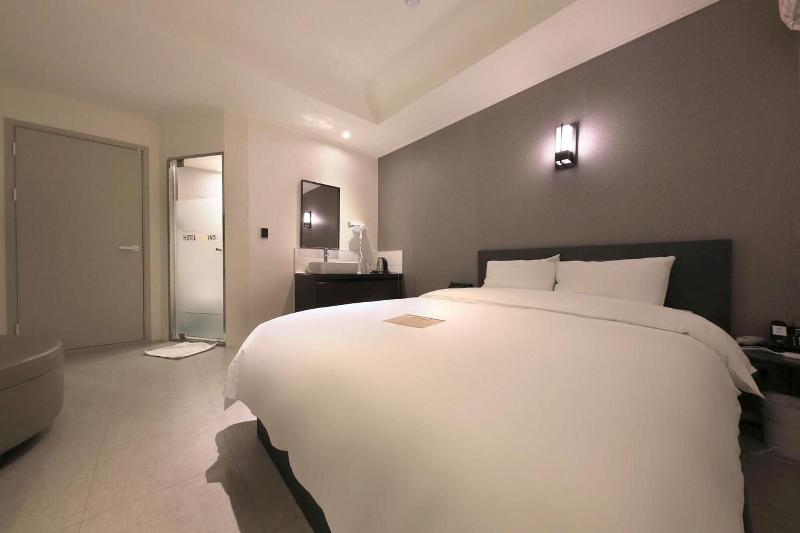 Hotel Yam Yuseong Oncheon image