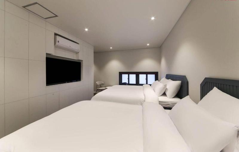 Sinan E.KKLIM Business Hotel image