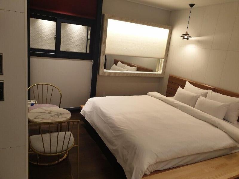 Sinan E.KKLIM Business Hotel image