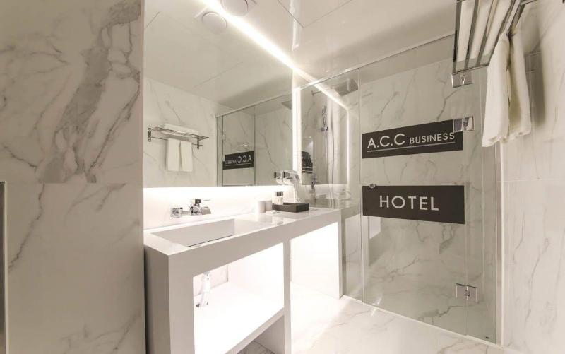 Sinan E.KKLIM Business Hotel image
