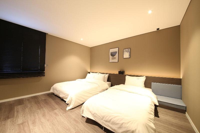 Hotel LeeSunDeok image