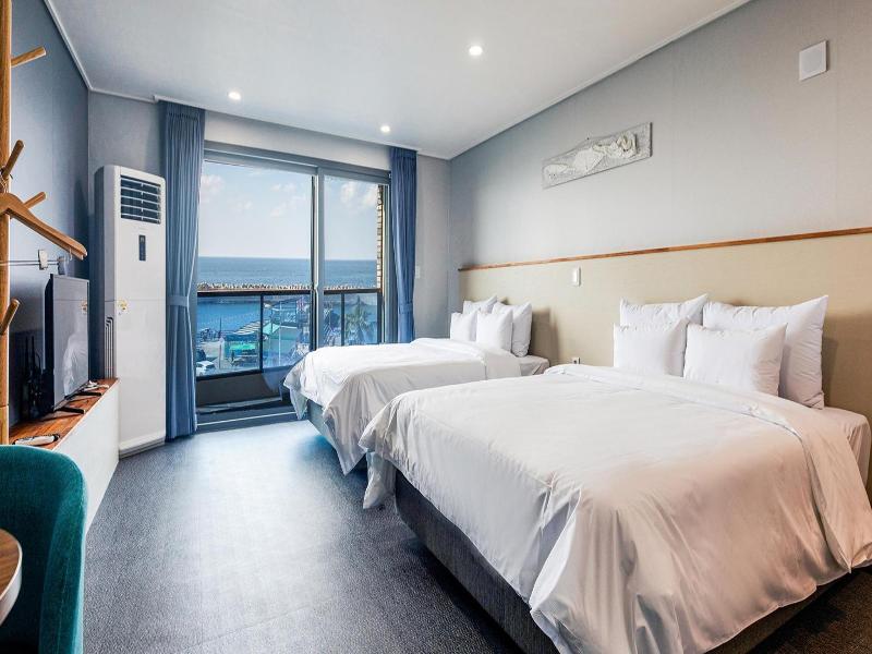 Aewol Stay in Jeju Hotel & Resort — photo 105