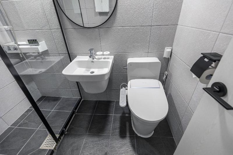 Aewol Stay in Jeju Hotel & Resort — photo 11