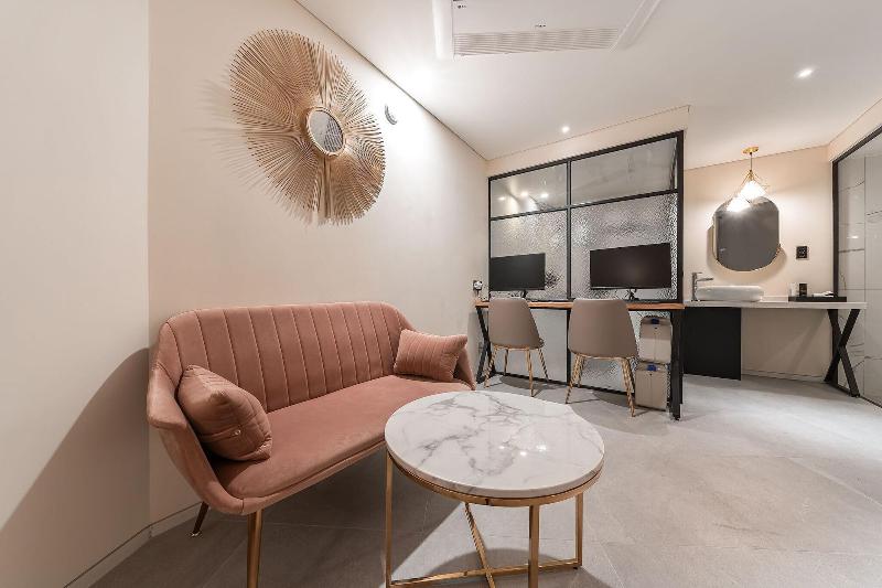 Songpa Boutique Hotel XYM image