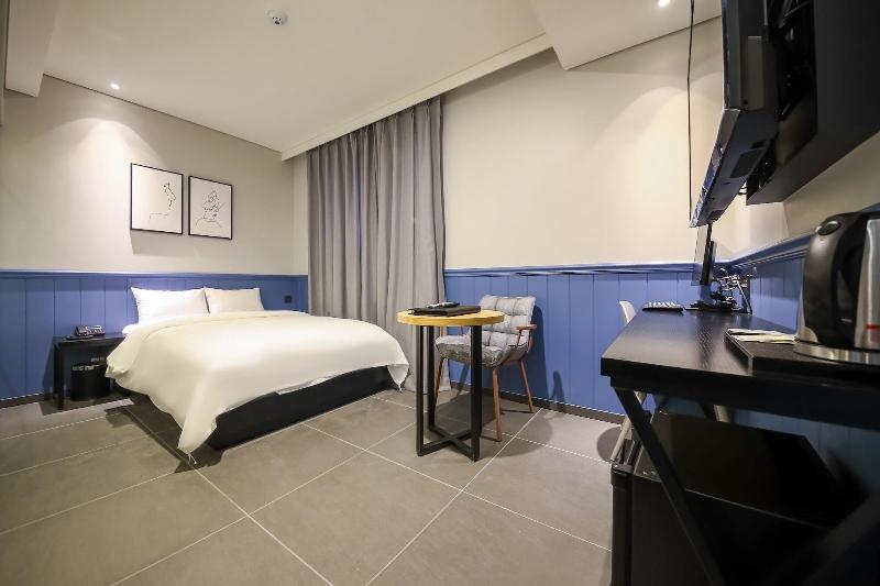 Songpa Boutique Hotel XYM image