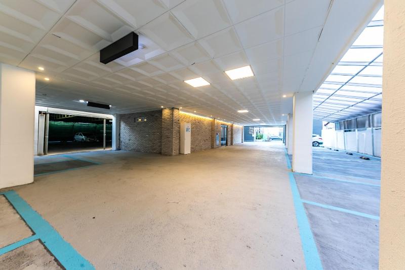 Brown Dot Hotel Sasang Renecite image
