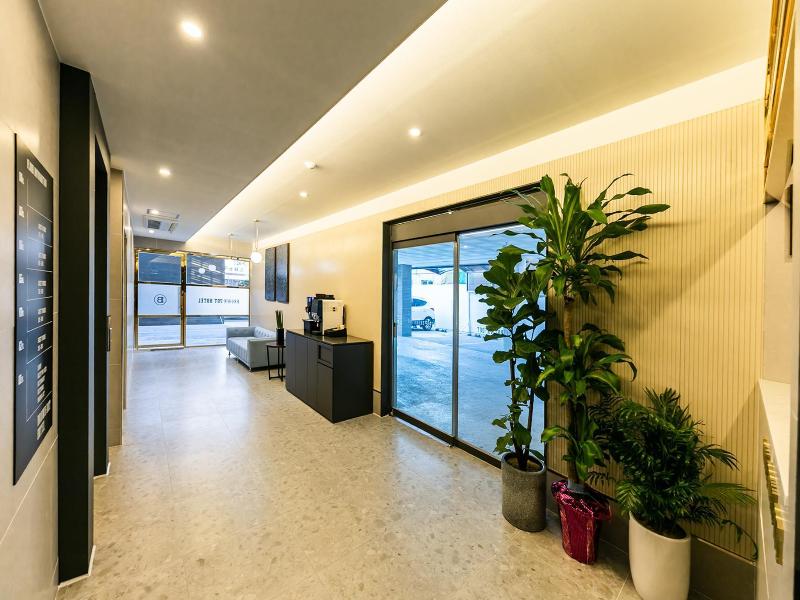 Brown Dot Hotel Sasang Renecite image