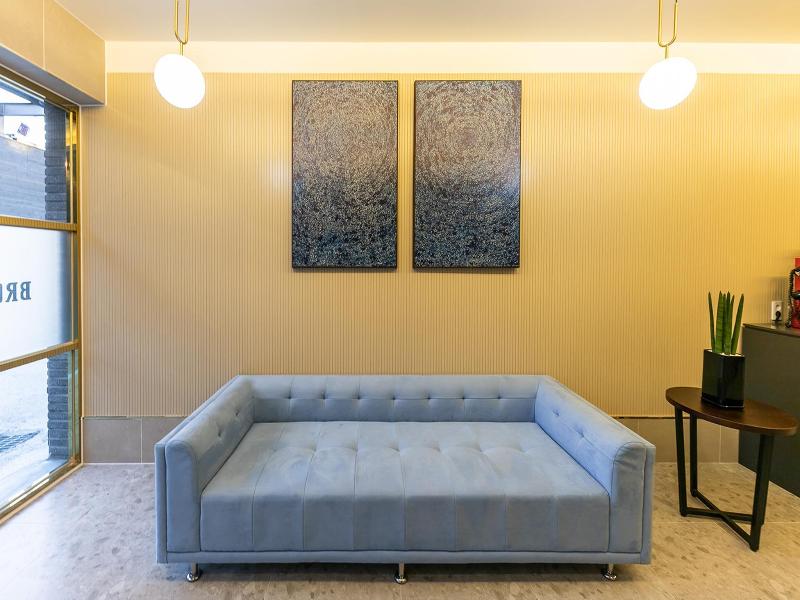 Brown Dot Hotel Sasang Renecite image