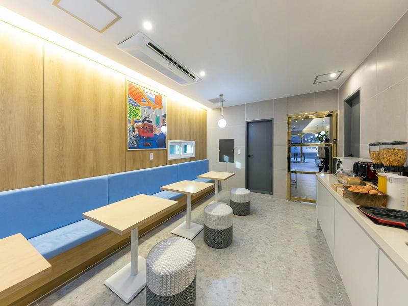 Brown Dot Hotel Sasang Renecite image