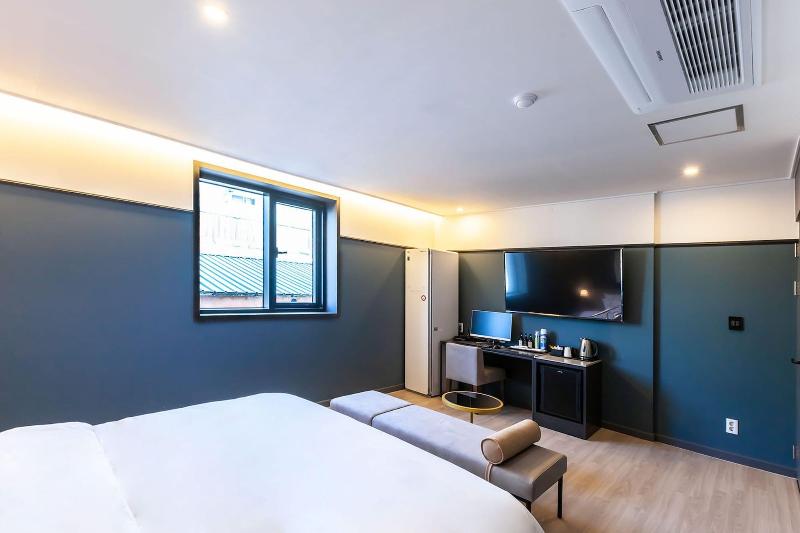 Brown Dot Hotel Sasang Renecite image