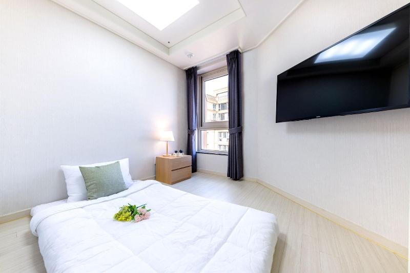 Shinshin Hotel Seogwipo image
