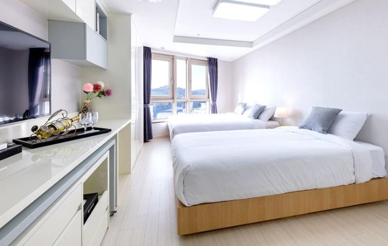 Shinshin Hotel Seogwipo image