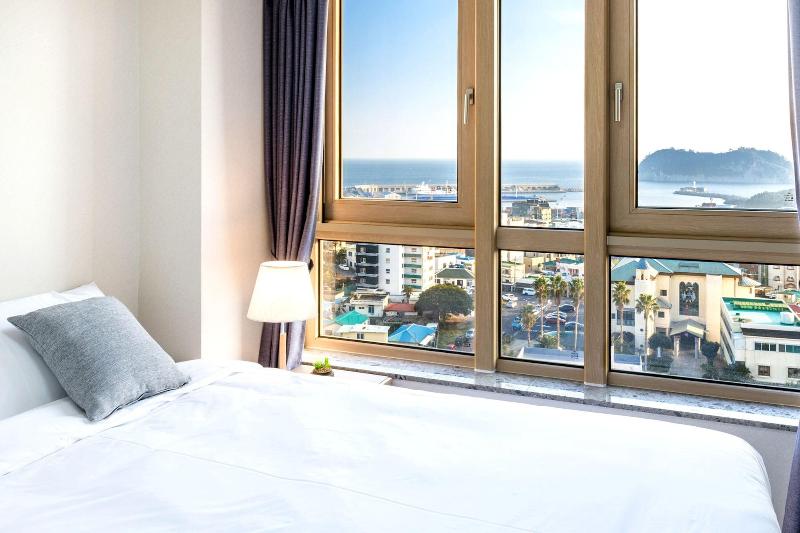 Shinshin Hotel Seogwipo image