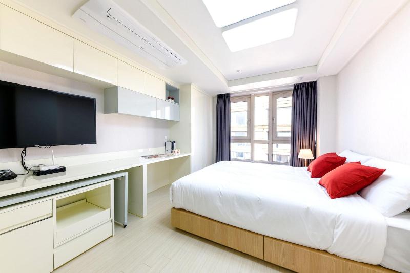 Shinshin Hotel Seogwipo image