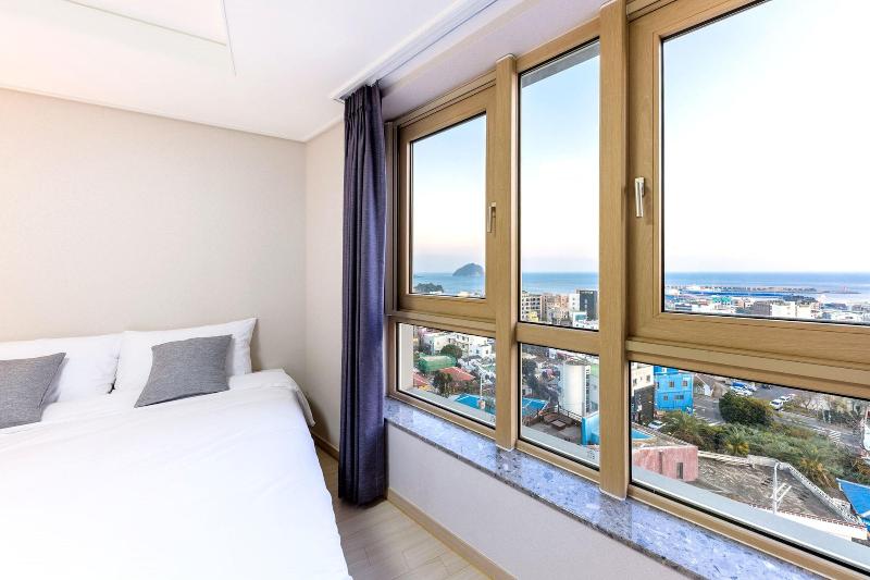 Shinshin Hotel Seogwipo image