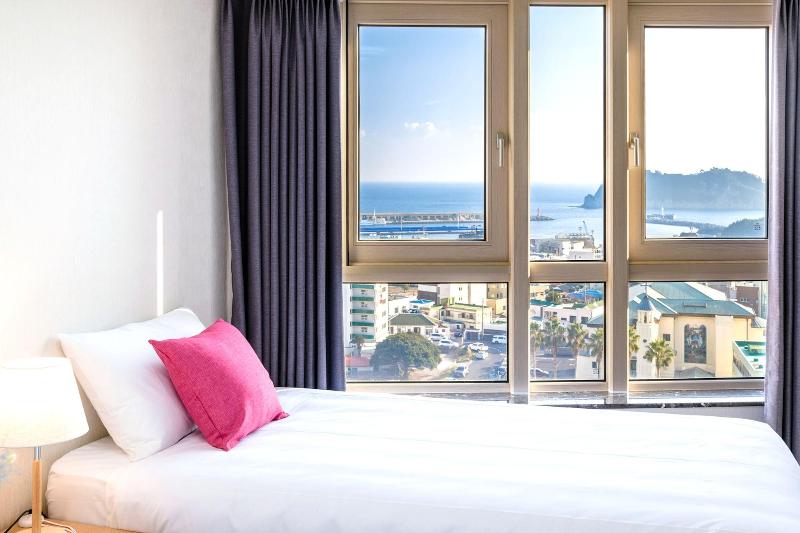 Shinshin Hotel Seogwipo image