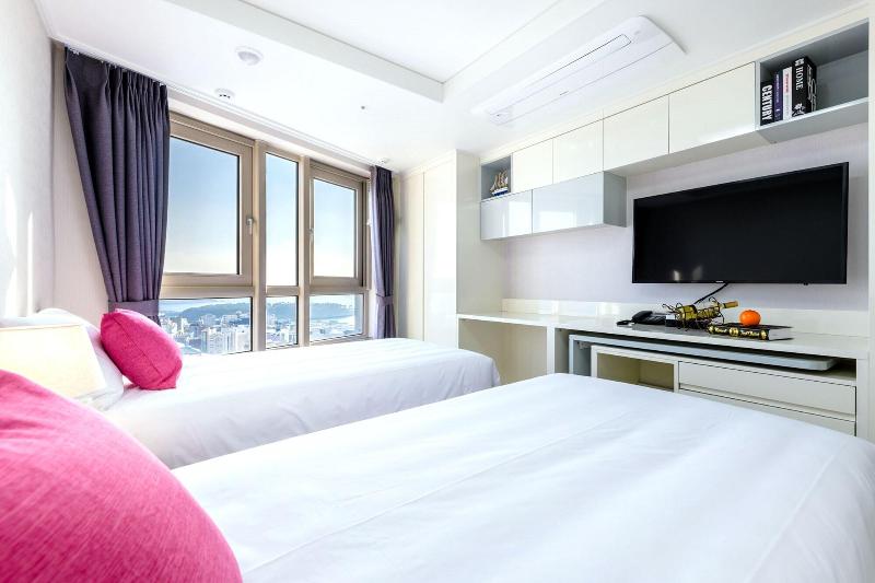 Shinshin Hotel Seogwipo image