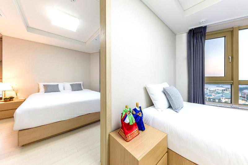 Shinshin Hotel Seogwipo image
