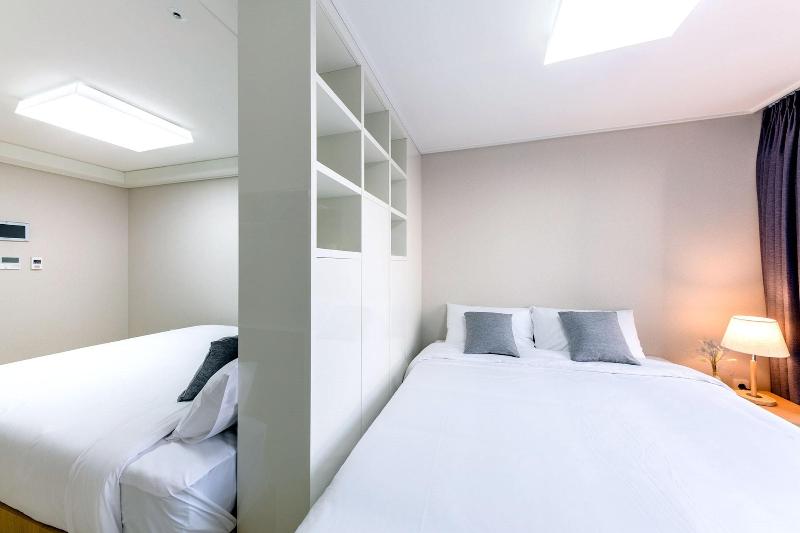 Shinshin Hotel Seogwipo image