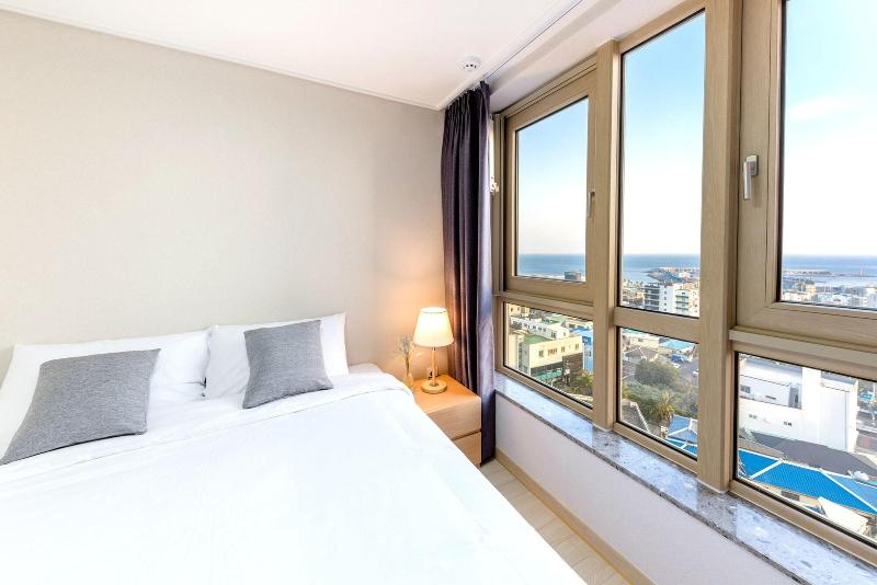 Shinshin Hotel Seogwipo image