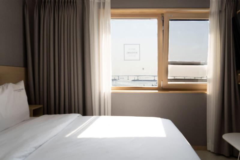 Ocean 2 Heaven Hotel&Spa Jagalchi image