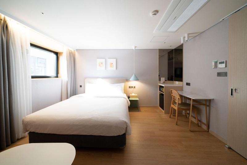 Ocean 2 Heaven Hotel&Spa Jagalchi image