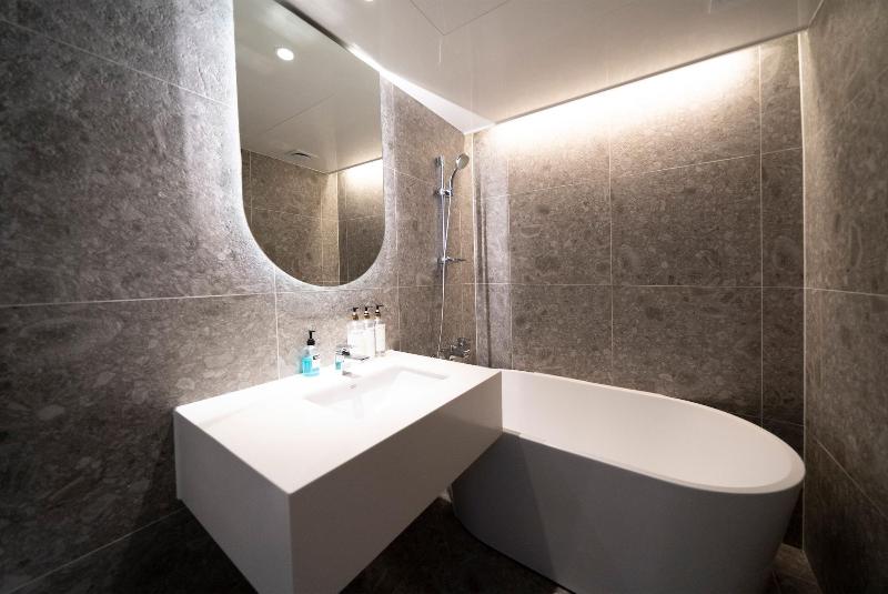 Ocean 2 Heaven Hotel&Spa Jagalchi image