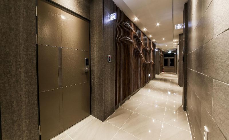Win Hotel