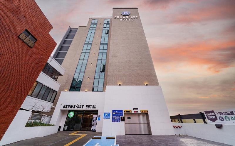 Brown Dot Hotel Busan Sajik Stadium image