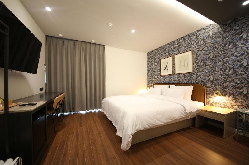 Brown Dot Hotel Busan Sajik Stadium image