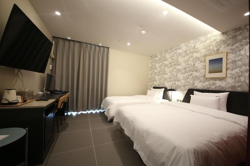 Brown Dot Hotel Busan Sajik Stadium image