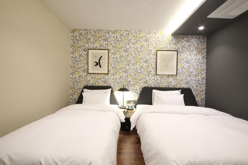 Brown Dot Hotel Busan Sajik Stadium image