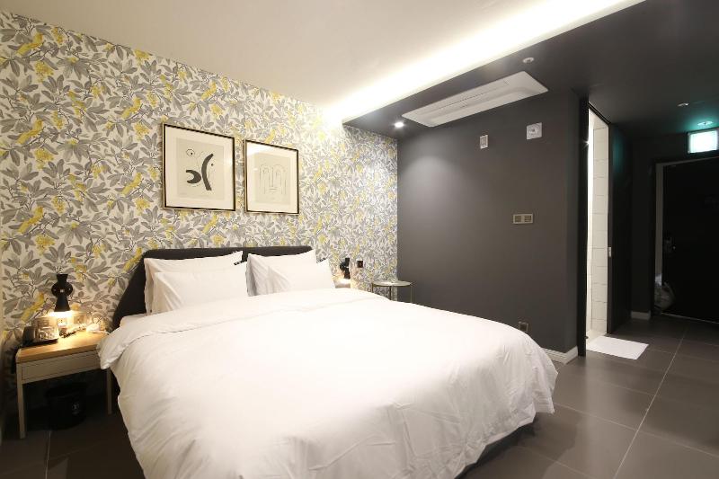 Brown Dot Hotel Busan Sajik Stadium image