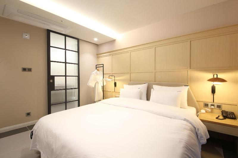 Brown Dot Hotel Busan Sajik Stadium image