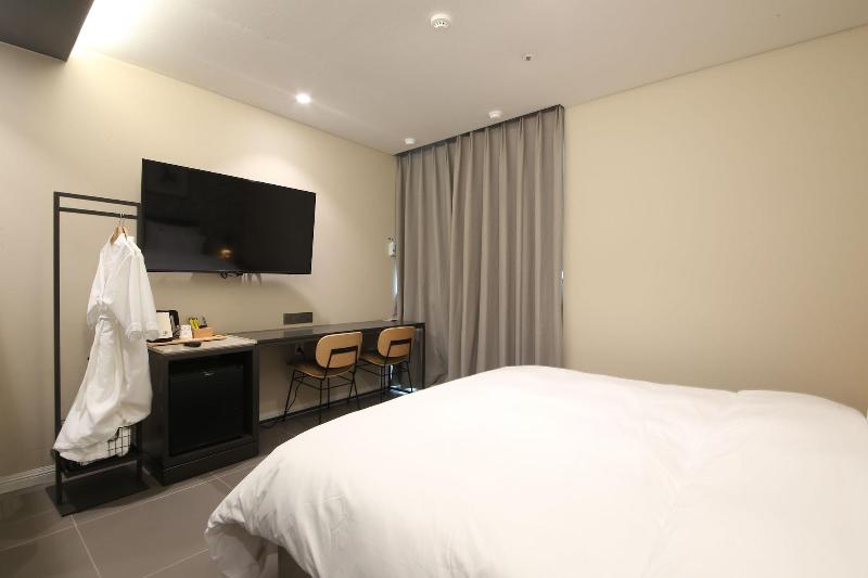 Brown Dot Hotel Busan Sajik Stadium image