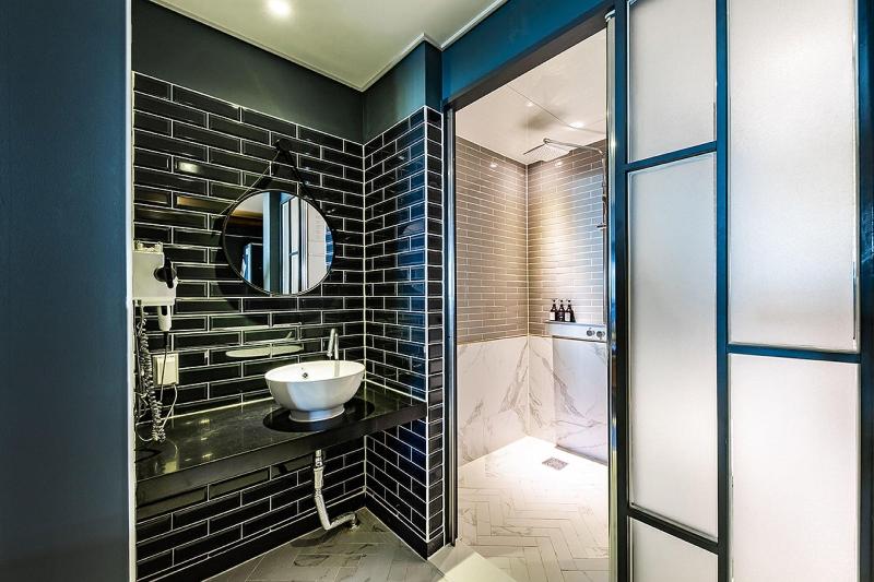 Brown-Dot Hotel Gyeongju image