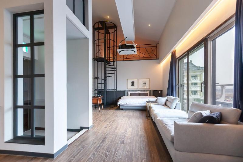 Brown-Dot Hotel Gyeongju image