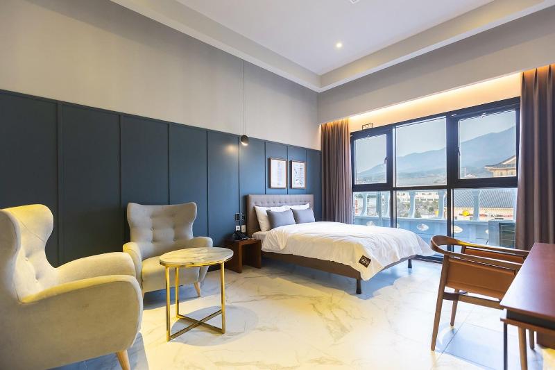Brown-Dot Hotel Gyeongju image