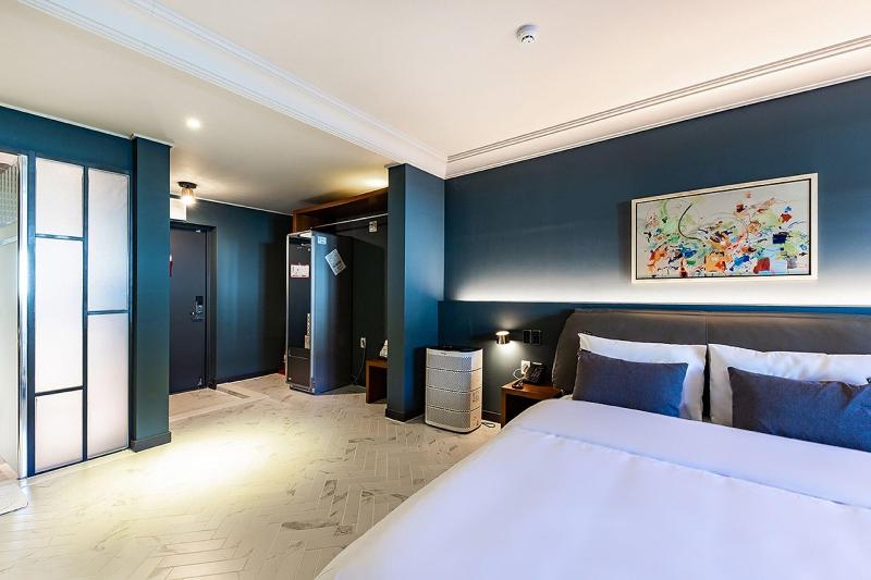 Brown-Dot Hotel Gyeongju image