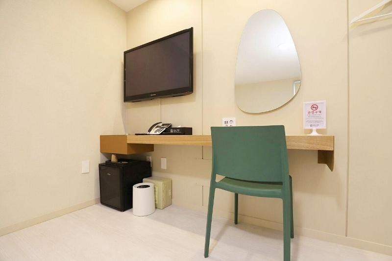 Chuncheon Sonamu Hotel image