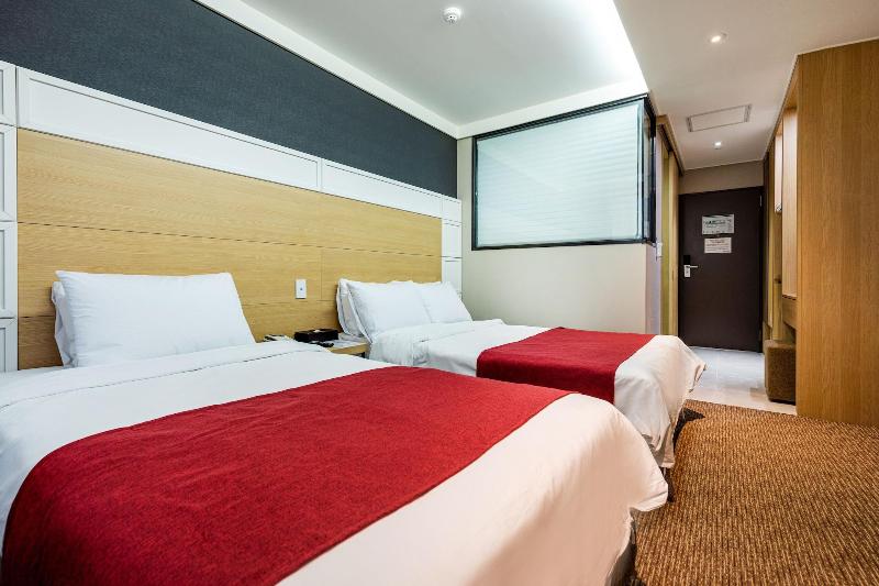 Eastern Hotel Jeju image