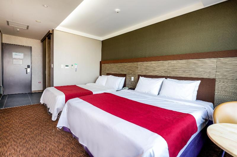 Eastern Hotel Jeju image