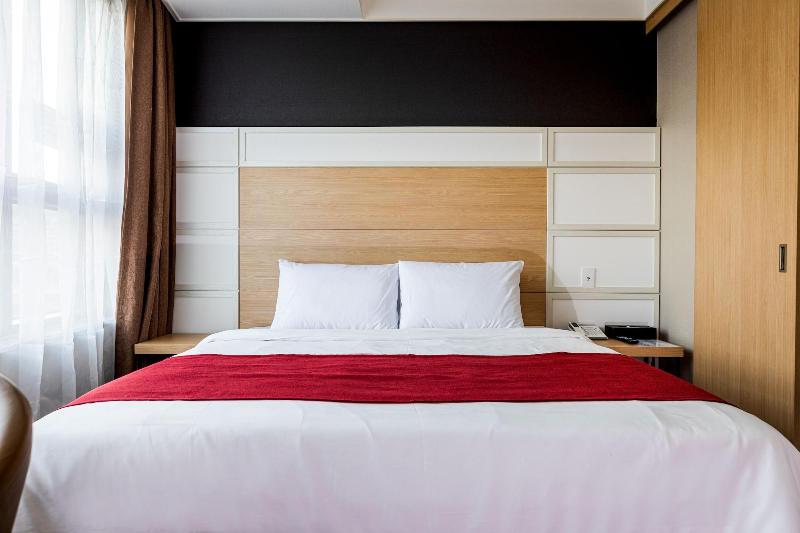 Eastern Hotel Jeju image