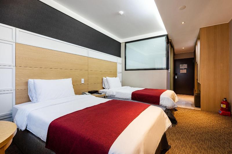 Eastern Hotel Jeju image