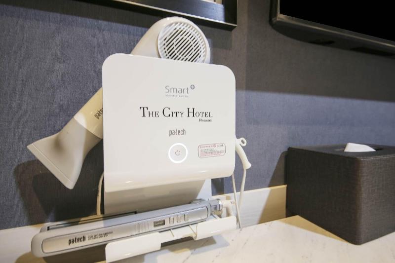 The City Hotel image