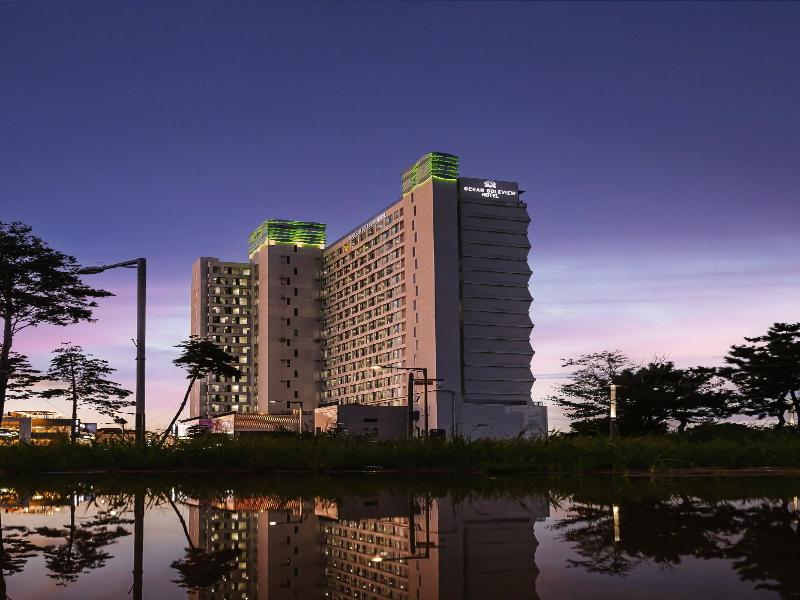 Ocean Soleview Hotel image