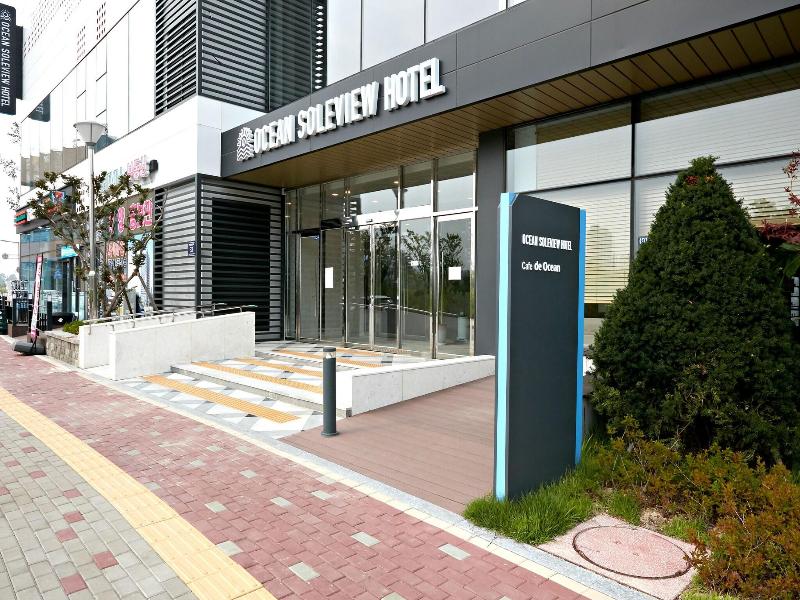 Ocean Soleview Hotel image